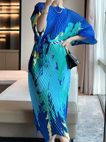 Image of Pleated Dress Color Block Printed Round Neck Batwing Sleeves Holiday Dresses for Women-FrenzyAfricanFashion.com