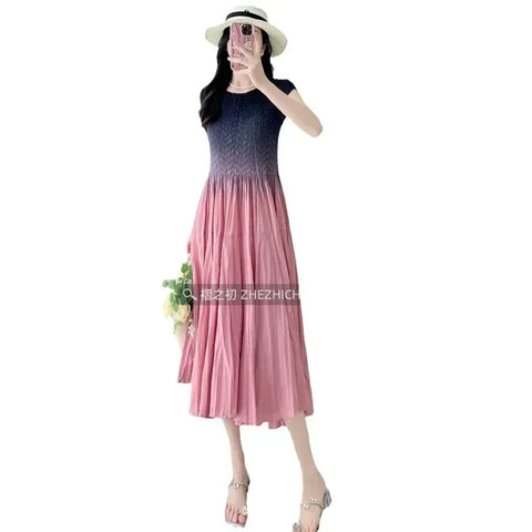 Image of Pleated Dress Spring and Summer Women's Design New Fashion Embroidered Round Neck Sleeveless Waist Waist Skirt-FrenzyAfricanFashion.com