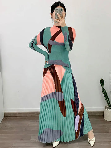 Image of Women Dress 2 Pieces Sets Long Sleeves Pleated Top With Elastic Skirts-FrenzyAfricanFashion.com