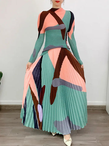 Image of Women Dress 2 Pieces Sets Long Sleeves Pleated Top With Elastic Skirts-FrenzyAfricanFashion.com