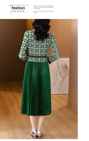Image of Pleated Magic Dress Women's Checker Print V-Neck Dress-FrenzyAfricanFashion.com