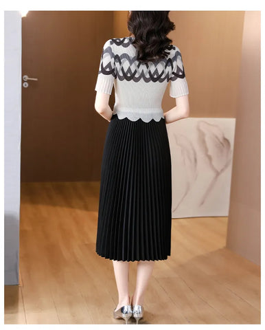 Image of Geometric Print Short Sleeve Knee Long Dress-FrenzyAfricanFashion.com