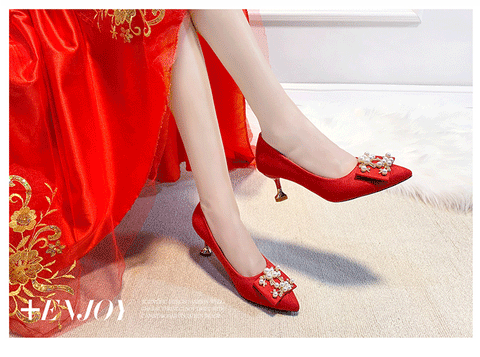 Image of Bride Wedding Shoes Pointed Square Heel High Heels Red Rhinestone Pearl Pumps Womens Shoes